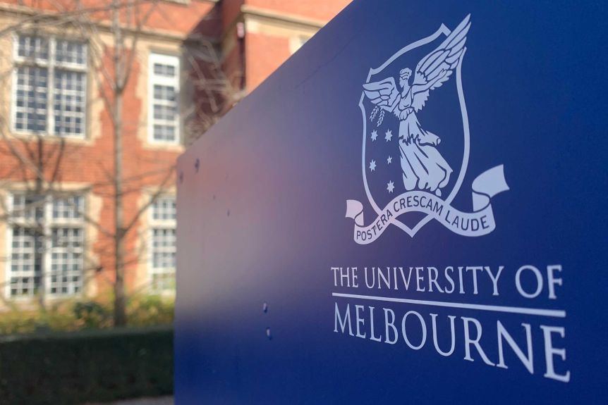 University of Melbourne reveals 450 job losses as COVID-19 creates revenue hit, drop in international students